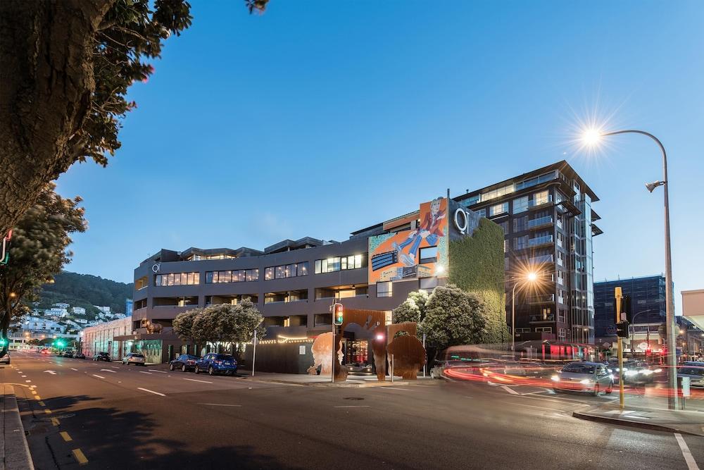 ולינגטו Museum Apartment Hotel, Independent Collection By Evt מראה חיצוני תמונה The building at night
