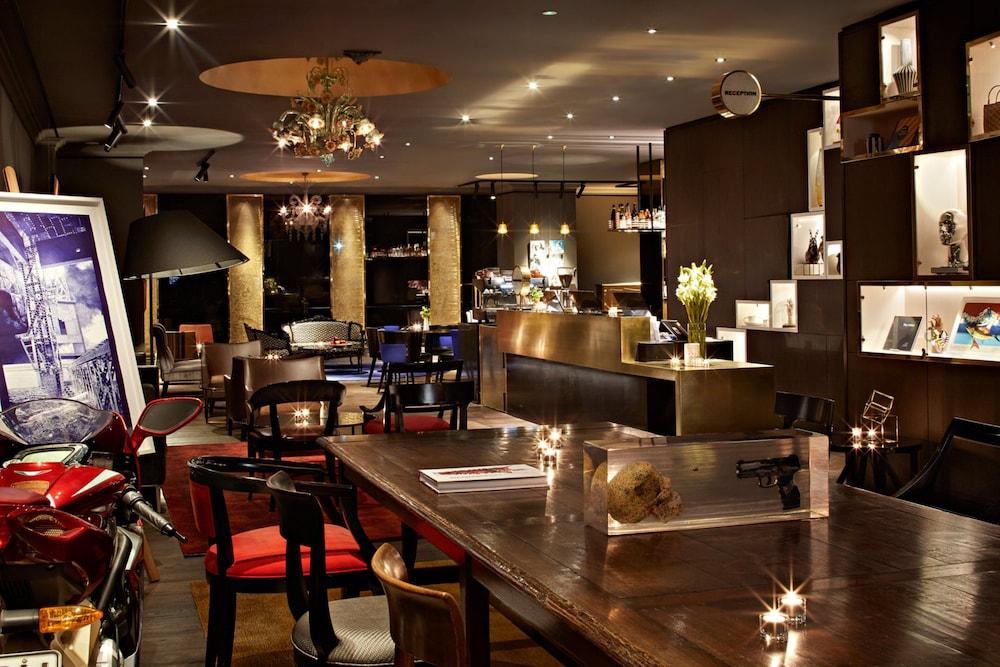 ולינגטו Museum Apartment Hotel, Independent Collection By Evt מראה חיצוני תמונה The interior of the bar